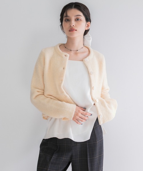 URBAN RESEARCH ROSSO WOMEN(アーバンリサーチ ロッソ)の「『WEB限定』ブークレーペプラムカーディガン(カーディガン/ボレロ・レディース・アイボリー/ライトグレー・FREE)」の17枚目の写真