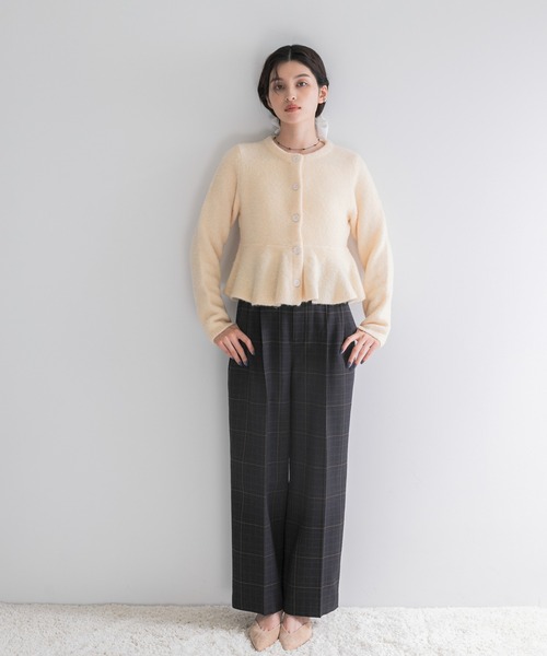 URBAN RESEARCH ROSSO WOMEN(アーバンリサーチ ロッソ)の「『WEB限定』ブークレーペプラムカーディガン(カーディガン/ボレロ・レディース・アイボリー/ライトグレー・FREE)」の20枚目の写真