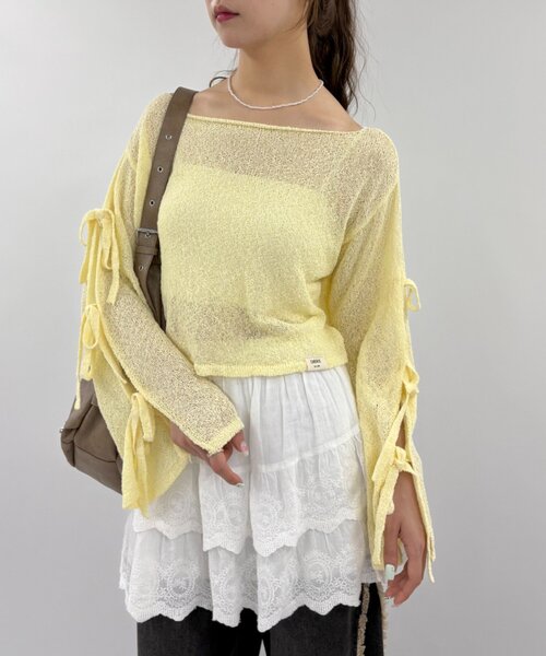 w closet(ダブルクローゼット)の「ワンショル袖リボンニット(ニット/セーター・レディース・ブルー/アイボリー/イエロー・FREE)」の3枚目の写真