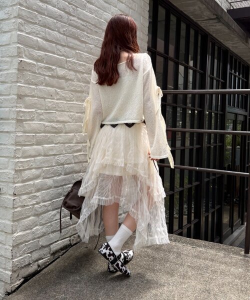 w closet(ダブルクローゼット)の「ワンショル袖リボンニット(ニット/セーター・レディース・ブルー/アイボリー/イエロー・FREE)」の9枚目の写真