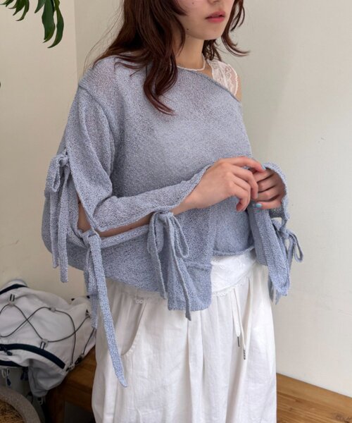 w closet(ダブルクローゼット)の「ワンショル袖リボンニット(ニット/セーター・レディース・ブルー/アイボリー/イエロー・FREE)」の12枚目の写真