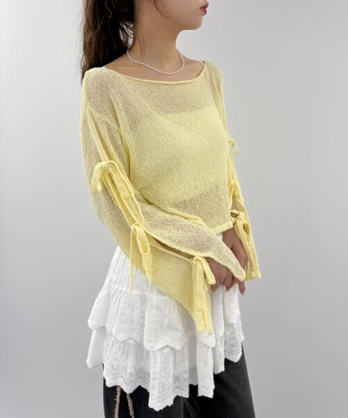 w closet(ダブルクローゼット)の「ワンショル袖リボンニット(ニット/セーター・レディース・ブルー/アイボリー/イエロー・FREE)」の22枚目の写真