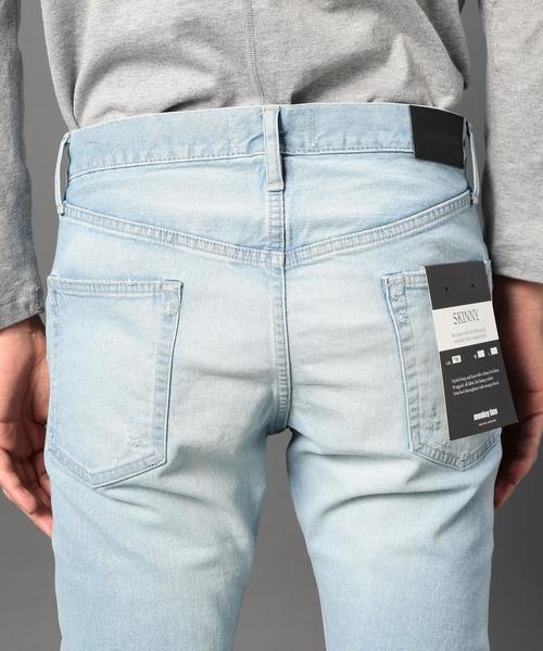 BEAUTY&YOUTH UNITED ARROWS（ビューティーアンドユースユナイテッドアローズ）の「＜monkey time＞ クラッシュ スキニーデニム（デニムパンツ・メンズ・ライトブルー・X-LARGE/LARGE/SMALL/MEDIUM）」の5枚目の写真