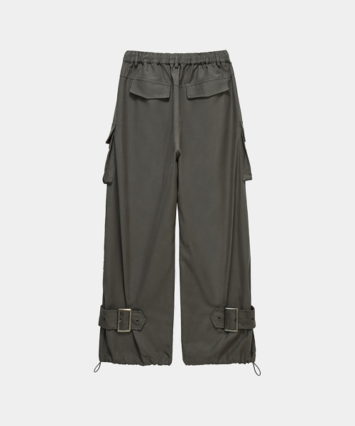 ETRE AU SOMMET(エトレオソメ)の「Panel Multi Pocket Cargo Pants (Charcoal)(その他パンツ・レディース・チャコールグレー・FREE)」の7枚目の写真