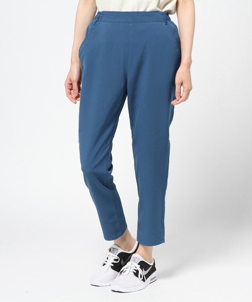 E hyphen world gallery（イーハイフンワールドギャラリー）の「・スリムテーパードパンツ（その他パンツ・レディース・ブルー/ブラック/グレイッシュベージュ・SMALL/MEDIUM）」の3枚目の写真