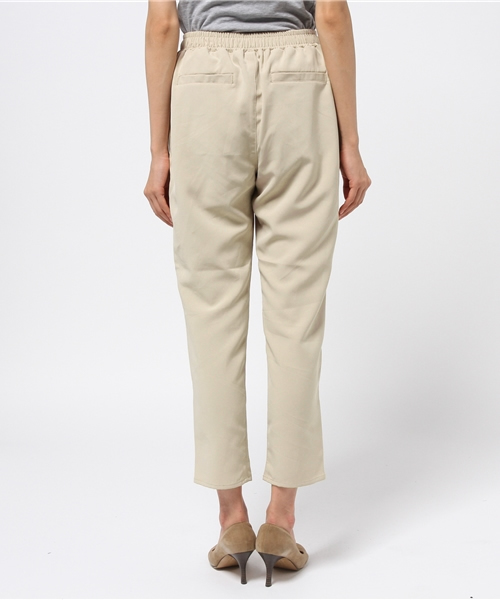 E hyphen world gallery（イーハイフンワールドギャラリー）の「・スリムテーパードパンツ（その他パンツ・レディース・ブルー/ブラック/グレイッシュベージュ・SMALL/MEDIUM）」の6枚目の写真