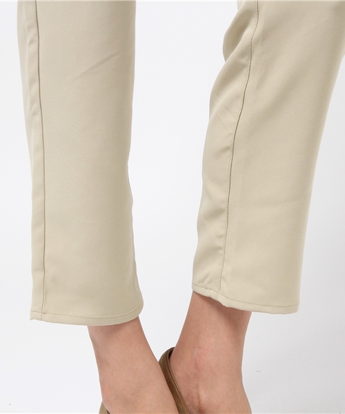 E hyphen world gallery（イーハイフンワールドギャラリー）の「・スリムテーパードパンツ（その他パンツ・レディース・ブルー/ブラック/グレイッシュベージュ・SMALL/MEDIUM）」の10枚目の写真