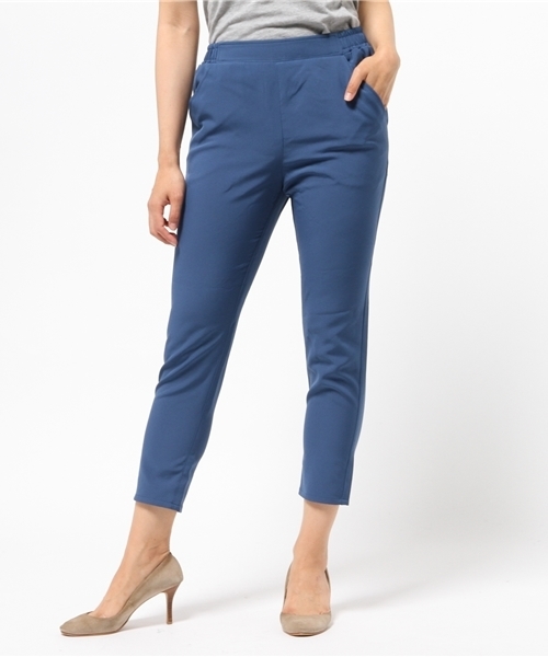 E hyphen world gallery（イーハイフンワールドギャラリー）の「・スリムテーパードパンツ（その他パンツ・レディース・ブルー/ブラック/グレイッシュベージュ・SMALL/MEDIUM）」の12枚目の写真