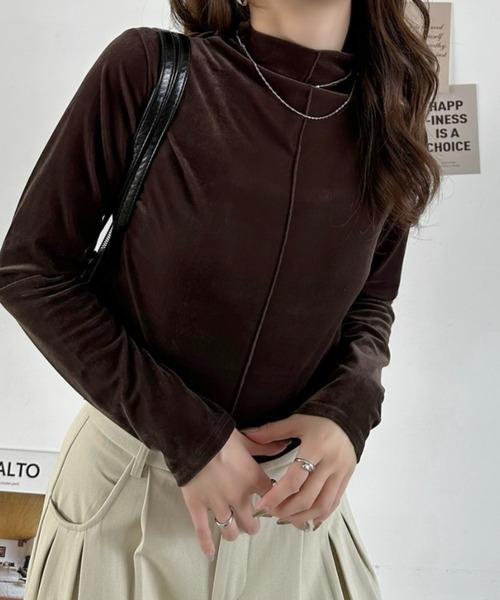 Eclat one(エクラワン)の「【Eclat one】センターライン ベロア ハイネック カットソー(Tシャツ/カットソー・レディース・ブラウン/ブラック/ベージュ・FREE)」の10枚目の写真