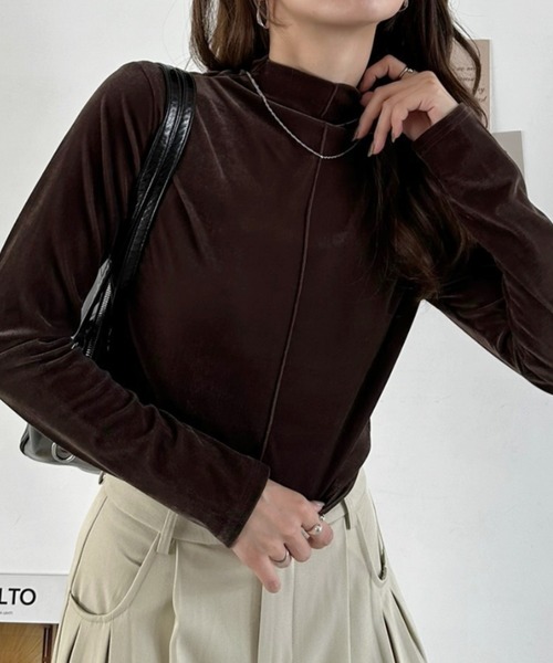 Eclat one(エクラワン)の「【Eclat one】センターライン ベロア ハイネック カットソー(Tシャツ/カットソー・レディース・ブラウン/ブラック/ベージュ・FREE)」の11枚目の写真
