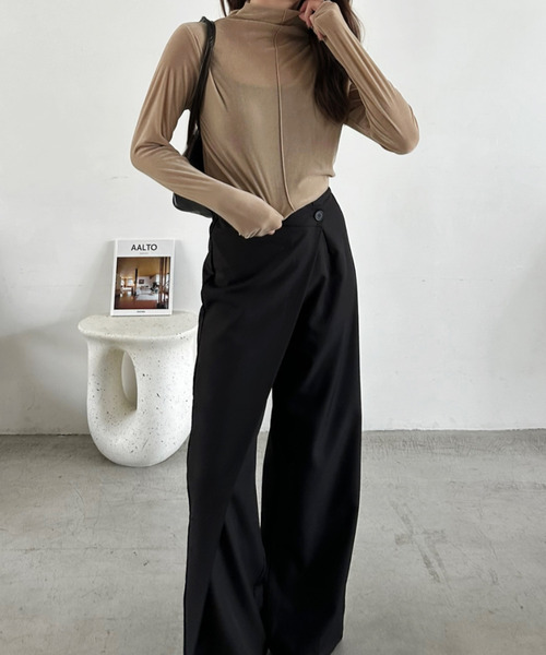 Eclat one(エクラワン)の「【Eclat one】センターライン ベロア ハイネック カットソー(Tシャツ/カットソー・レディース・ブラウン/ブラック/ベージュ・FREE)」の17枚目の写真