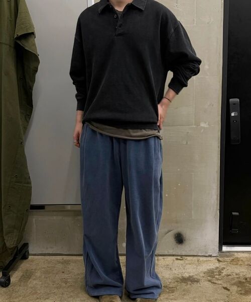 KANEITEI(カネイテイ)の「PIGMENT DAMAGE SWEAT PANTS (BLUE)(スウェットパンツ・レディース・ブルー・MEDIUM/LARGE/X-LARGE)」の2枚目の写真