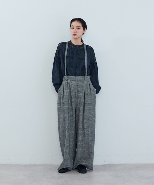 ADIEU TRISTESSE(アデュートリステス)の「《石上美津江さんコラボ》ウールチェックタックパンツ(その他パンツ・レディース・ブラウン系その他/ブラック系その他・40/38)」の1枚目の写真