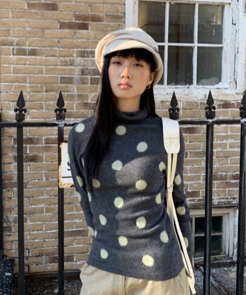 SHERU（シェル）の「フロッキー ドット ハイネック ロンT（Tシャツ/カットソー・レディース・アイボリー/グレー・M）」の18枚目の写真