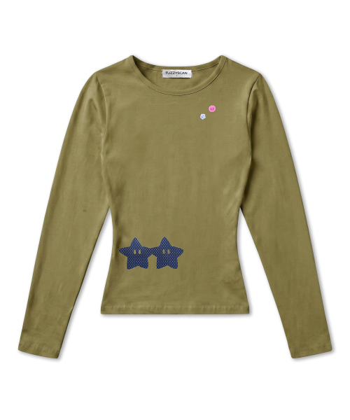 FUZZY SCAN(ファジスキャン)の「ボタンホールドハンドロングスリーブ10カラー(Tシャツ/カットソー・レディース・ライトグレー/ホワイト/ベージュ/クリーム/スカイブルー/パープル/チャコールグレー/ネイビー/カーキ/ピンク・ONE SIZE)」の17枚目の写真