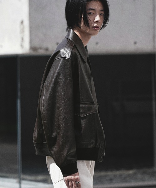 WYM LIDNM(ウィム バイ リドム)の「A-2 ARTIFICIAL GRAIN FLIGHT JACKET(ブルゾン・メンズ・ブラック/ダークブラウン・S/XS/M/L)」の8枚目の写真