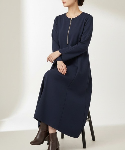 GIVERNY(ジヴェルニー)の「フロントゴールドジップ ダンボールニットAラインフレアロングワンピース(ワンピース・レディース・ベージュ/ネイビー・FREE)」の15枚目の写真