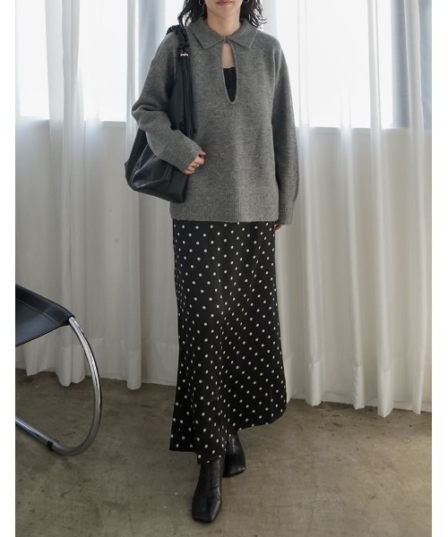 Re:EDIT（リエディ）の「[2026AW PRE ORDER]アルパカタッチホック付き2WAYニットトップス（ニット/セーター・レディース・アイボリー/ブラウン/ベージュ/グレー/ブラック・LARGE/MEDIUM）」の11枚目の写真