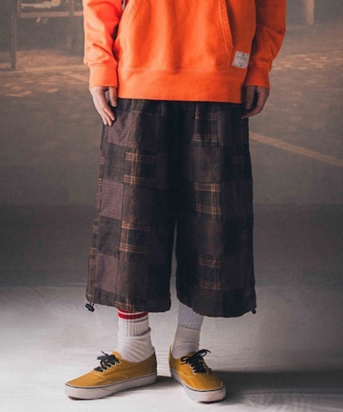 EFFECTEN(エフェクテン)の「mp15507-Check buggy short pants バギーショートパンツ(efsc-19)(その他パンツ・メンズ・ブラウン・ONE SIZE)」の2枚目の写真