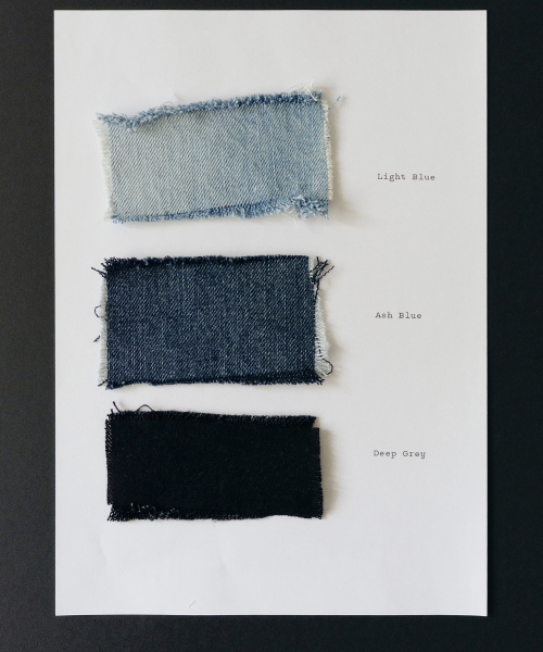 Yuje（ユジェ）の「CUT OUT DENIM 001 (2color, 3size)（デニムパンツ・レディース・ダークブルー/ブラック・SMALL/MEDIUM/LARGE）」の14枚目の写真
