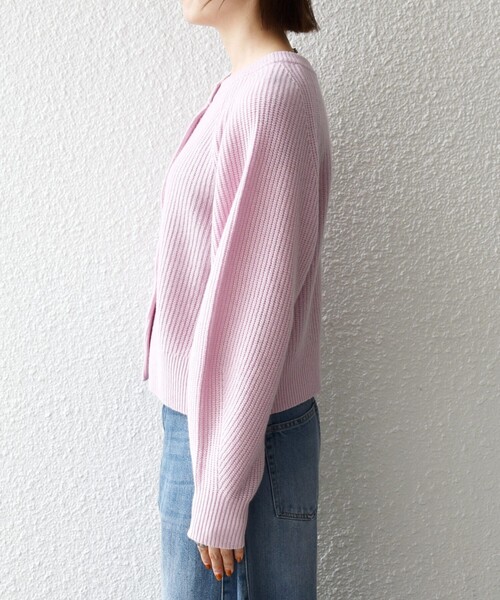 SHIPS any（シップス エニィ）の「〈手洗い可能〉AQUA カシミヤ ミックス プルオーバー ニット カーディガン（ニット/セーター・レディース・ネイビー/ピンク/ブルー/キャメル・ONE SIZE）」の16枚目の写真