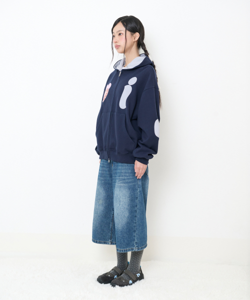 Video Jockey（ビデオジョッキー）の「ビキハート アプリケ フードパーカー [ネイビー]（パーカー・レディース・ネイビー・SMALL/MEDIUM）」の2枚目の写真
