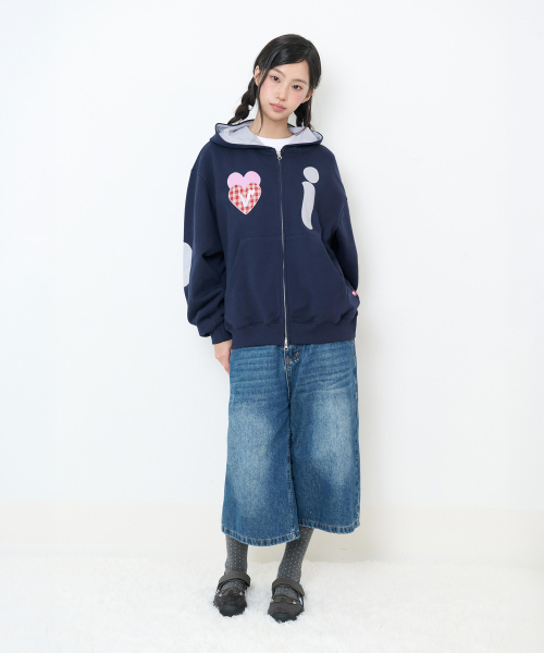 Video Jockey（ビデオジョッキー）の「ビキハート アプリケ フードパーカー [ネイビー]（パーカー・レディース・ネイビー・SMALL/MEDIUM）」の4枚目の写真