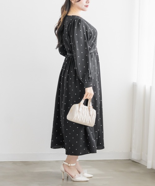 CLETTE(クレット)の「ドット柄カシュクール風フリルワンピース(ワンピース・レディース・ブラック/オフホワイト・3L/LL/4L)」の12枚目の写真