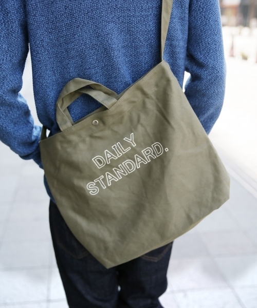 RAGEBLUE（レイジブルー）の「＜2WAY仕様＞STANDARD EASY BAG/717014（トートバッグ・メンズ・オフホワイト/オリーブ/ブラック/グレー/ブルー・FREE）」の5枚目の写真