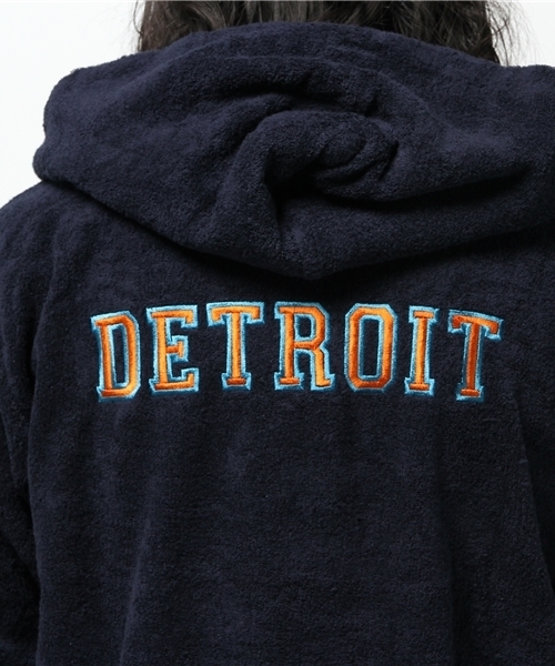 HYSTERIC GLAMOUR（ヒステリックグラマー）の「DETROITワッペン PK（パーカー・メンズ・ネイビー/トップグレー/ブラック・SMALL/MEDIUM/LARGE）」の15枚目の写真