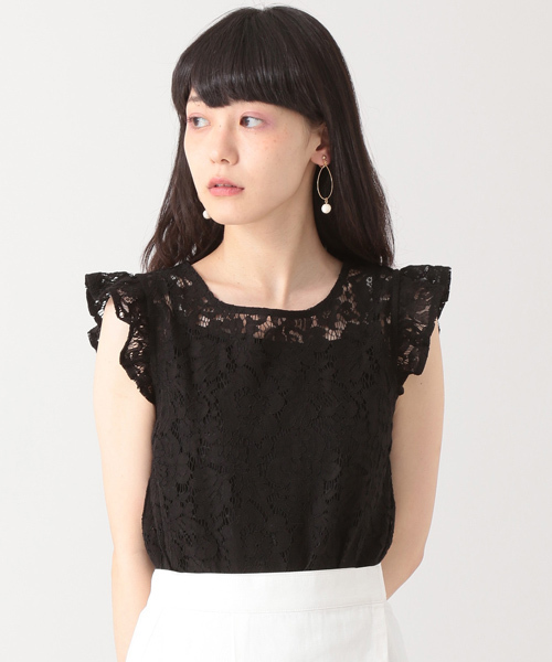 E hyphen world gallery（イーハイフンワールドギャラリー）の「・インナｰキャミ付きレｰスフリルプルオｰバｰ（Tシャツ/カットソー・レディース・オフホワイト/ブラック・FREE）」の2枚目の写真