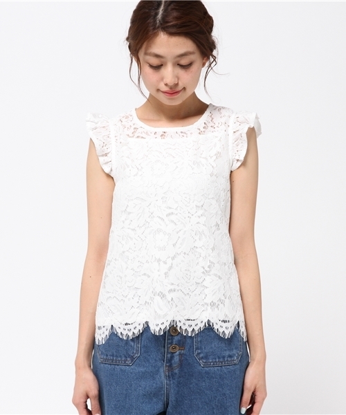 E hyphen world gallery（イーハイフンワールドギャラリー）の「・インナｰキャミ付きレｰスフリルプルオｰバｰ（Tシャツ/カットソー・レディース・オフホワイト/ブラック・FREE）」の3枚目の写真