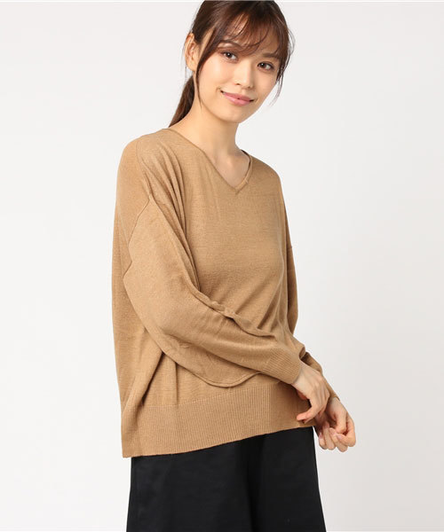 earth music&ecology（アースミュージックアンドエコロジー）の「バックVマルカンニットプルオーバー（ニット/セーター・レディース・ブラック/アイボリー/キャメル/ブルーグリーン/スモークピンク・FREE）」の4枚目の写真