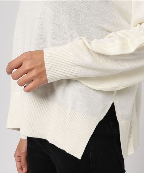 earth music&ecology（アースミュージックアンドエコロジー）の「バックVマルカンニットプルオーバー（ニット/セーター・レディース・ブラック/アイボリー/キャメル/ブルーグリーン/スモークピンク・FREE）」の6枚目の写真