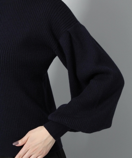 Andemiu（アンデミュウ）の「タックボリュームスリーブニット779255（ニット/セーター・レディース・グレー/ホワイト/ラベンダー/ネイビー・FREE）」の9枚目の写真