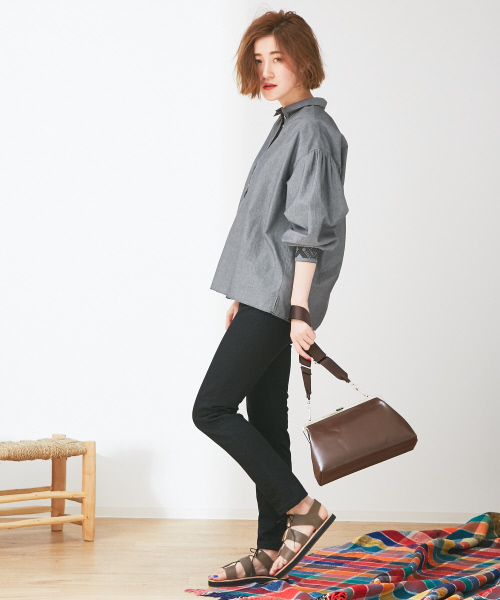 Abahouse Devinette（ドゥヴィネット）の「ヴィンテージギャザーブラウス（シャツ/ブラウス・レディース・ホワイト/ブラック・FREE）」の11枚目の写真