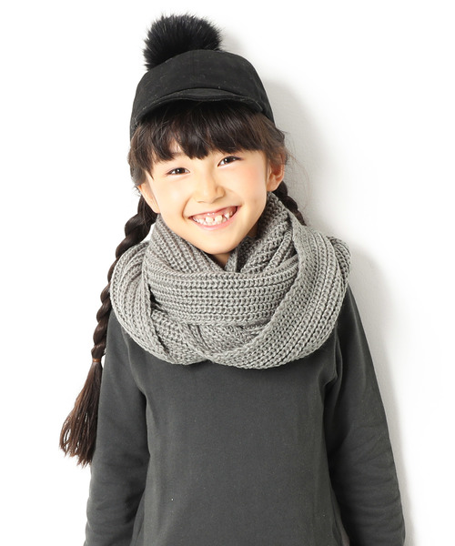 devirock(デビロック)の「無地ベーシックスヌード ネックウォーマー(ストール/ショール・キッズ・ブラック/モカ/ベージュ/ワイン/ネイビー/杢グレー・ONE SIZE)」の2枚目の写真