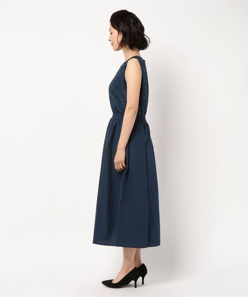 GeeRA（ジーラ）の「レース切替ロングワンピース（ワンピース・レディース・ネイビー・LARGE/MEDIUM/X-LARGE）」の2枚目の写真
