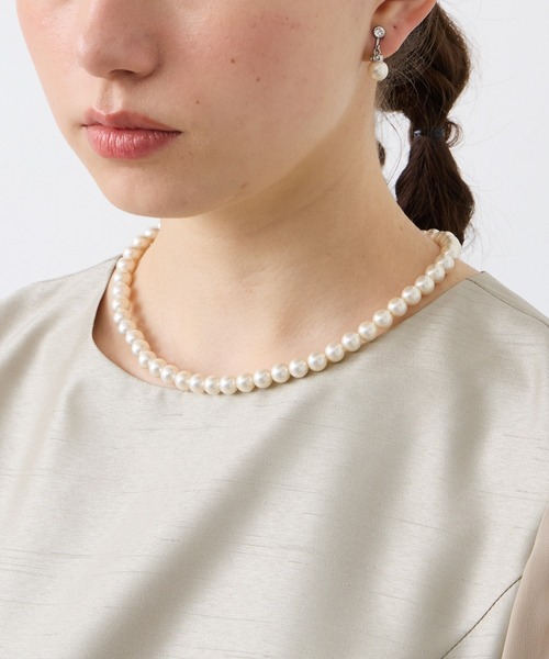 AIMER（エメ）の「【喪服・WEB限定】貝パールネックレス 2種類イヤリングセット（ネックレス・レディース・ホワイト・ﾌﾘ-）」の8枚目の写真