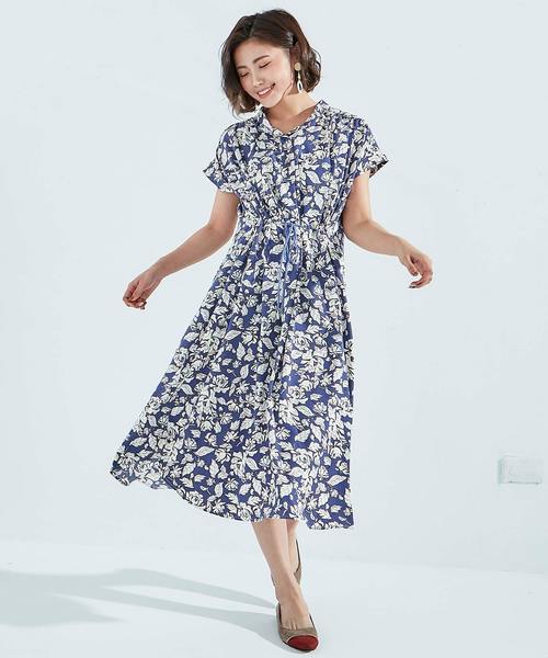 OSYAREVO(オシャレボ)の「フラワードロストワンピース(ワンピース・レディース・ベージュ/ネイビー/ブルー・38)」の5枚目の写真