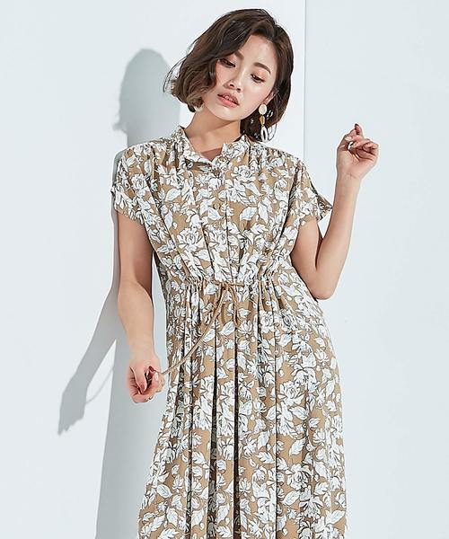 OSYAREVO(オシャレボ)の「フラワードロストワンピース(ワンピース・レディース・ベージュ/ネイビー/ブルー・38)」の8枚目の写真