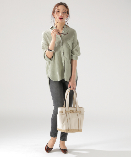 BAYFLOW(ベイフロー)の「リネンレーヨンシャツ(シャツ/ブラウス・レディース・ホワイト/ベージュ/カーキ/チャコール・FREE)」の20枚目の写真