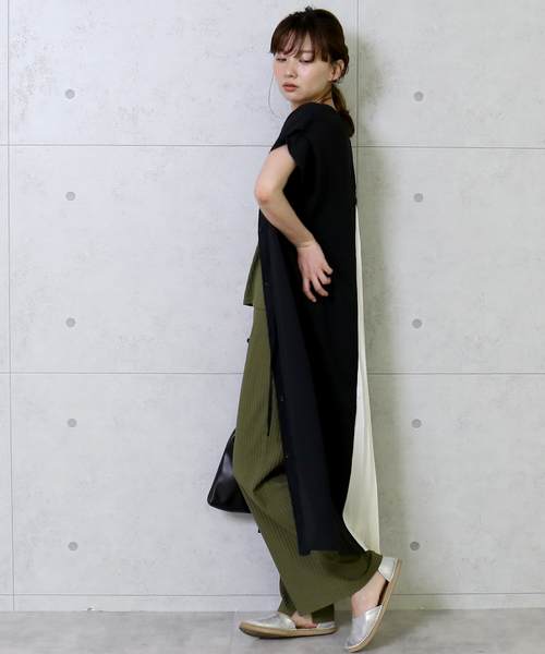 n'ee-ne（ネーネ）の「バックプリーツガウンワンピース（ワンピース・レディース・ブラック/モカ/グレイッシュベージュ/サンドベージュ・FREE）」の5枚目の写真