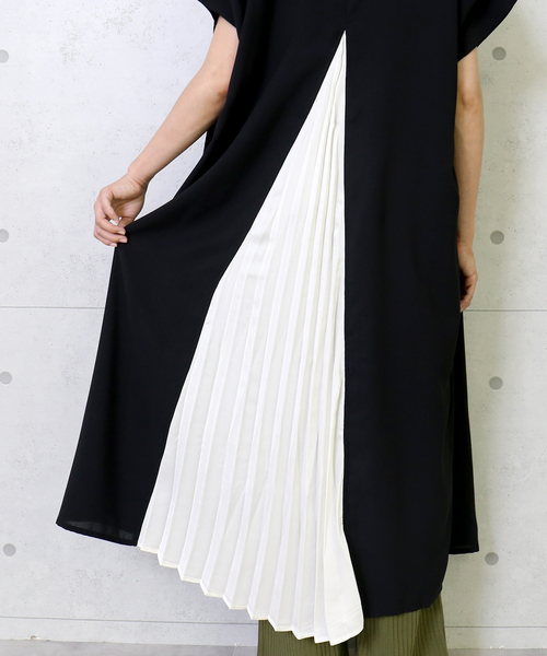 n'ee-ne（ネーネ）の「バックプリーツガウンワンピース（ワンピース・レディース・ブラック/モカ/グレイッシュベージュ/サンドベージュ・FREE）」の17枚目の写真