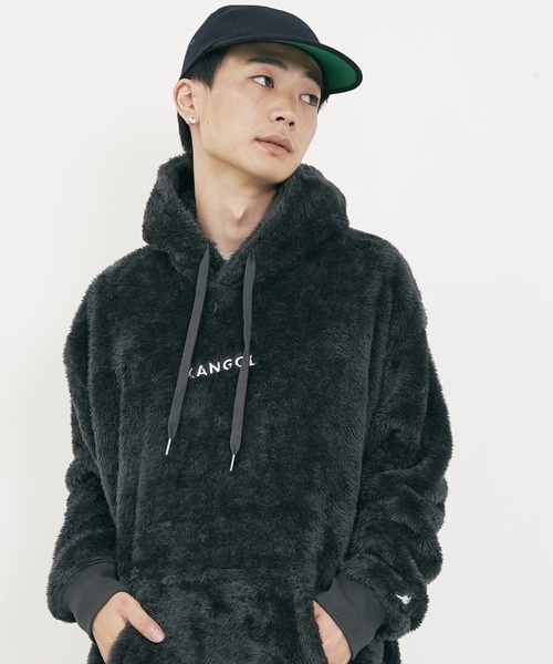 KANGOL（カンゴール）の「KANGOL / カンゴール 別注 コラボ オーバーサイズ  ボア フリース プルオーバー パーカー（パーカー・メンズ・ブラック/ベージュ/オフホワイト/ネイビー/ブラウン/グレイッシュベージュ/モカ/グレー系その他/ブラック系その他/ブラウン系その他/ベージュ系その他/ホワイト系その他/グレー系その他2/グレー系その他3・SMALL/MEDIUM/LARGE/X-LARGE）」の7枚目の写真