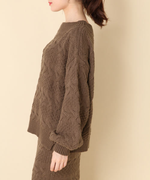 Heather（ヘザー）の「ガラアミボリュームニット  859153（ニット/セーター・レディース・ブラック/ベージュ/ブラウン/アイボリー・FREE）」の5枚目の写真