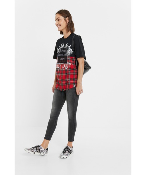 Desigual(デシグアル)の「Tシャツ半袖 KRIST(Tシャツ/カットソー・レディース・レッド・S/M/L/SS)」の4枚目の写真