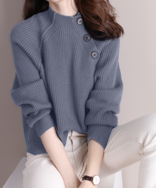 ABITOKYO（アビトーキョー）の「ハイネックサイドボタンリブニットプルオーバー（ニット/セーター・レディース・ホワイト/ネイビー/ブラウン/ブラック/ベージュ/ブルーグレー/カーキ・FREE）」の4枚目の写真