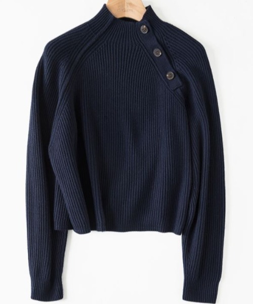 ABITOKYO（アビトーキョー）の「ハイネックサイドボタンリブニットプルオーバー（ニット/セーター・レディース・ホワイト/ネイビー/ブラウン/ブラック/ベージュ/ブルーグレー/カーキ・FREE）」の10枚目の写真