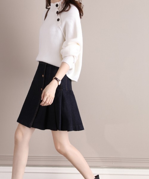 ABITOKYO（アビトーキョー）の「ハイネックサイドボタンリブニットプルオーバー（ニット/セーター・レディース・ホワイト/ネイビー/ブラウン/ブラック/ベージュ/ブルーグレー/カーキ・FREE）」の13枚目の写真